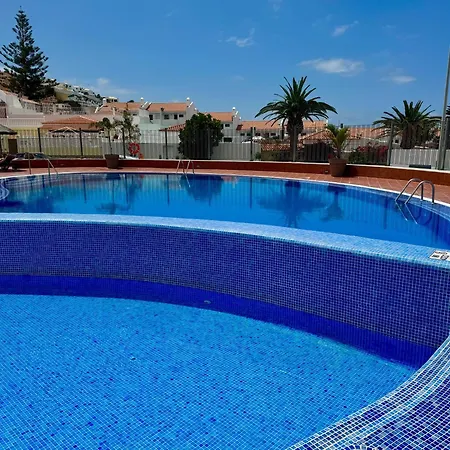 San Eugenio Charming Apartment Tenerife * 阿德耶