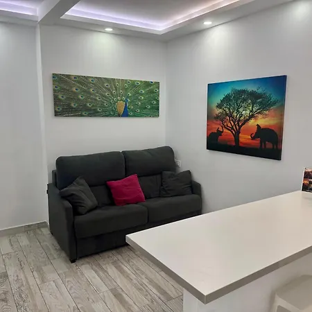 San Eugenio Charming Renovated Tenerife